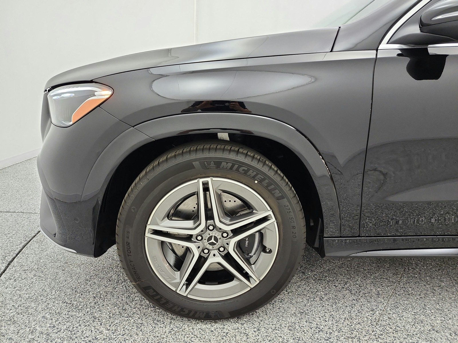 New 2026 Black Mercedes-Benz GLE 450 4MATIC® SUV image 13
