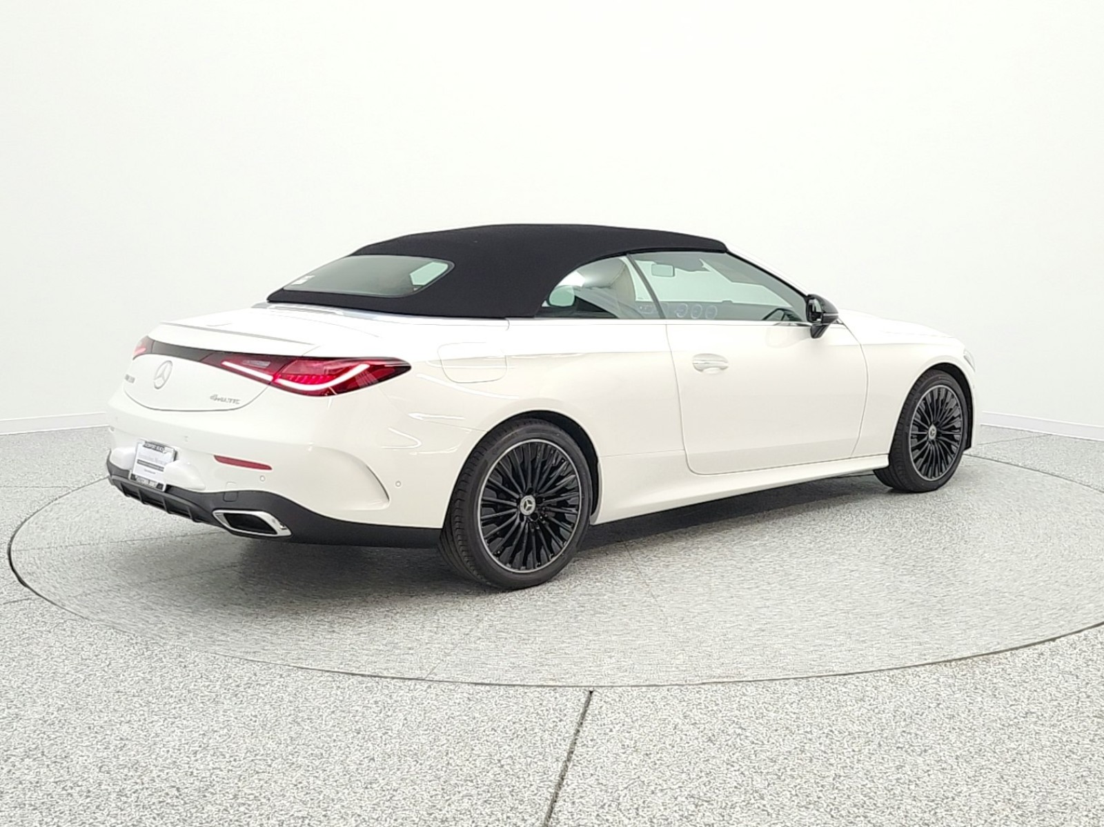 New 2026 Polar White Mercedes-Benz CLE 300 image 24