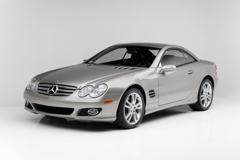 2007 Mercedes-Benz SL 550 50th Anniversary Edition 5.5L V8 in , 