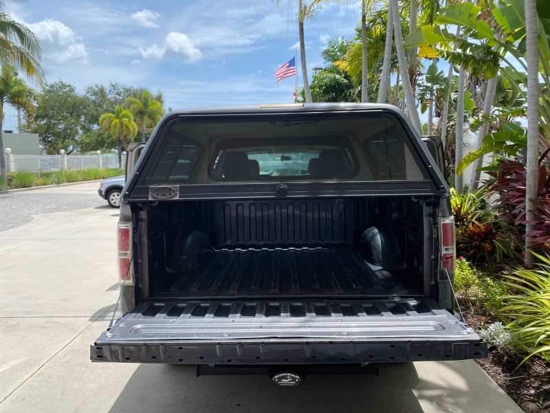 2010 Ford F-150 4 DR CREW XL LOW MILES 34,625 in , 