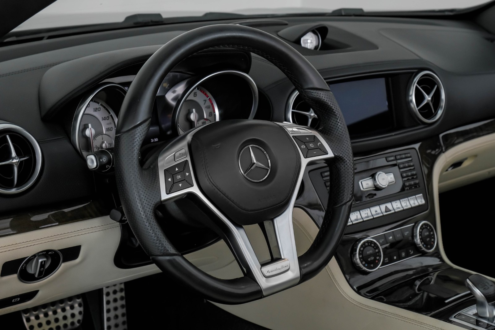 2016 Mercedes-Benz SL400 DRIVER ASSIST PKG PREMIUM I PKG BLIND SPOT ASSIT L 23