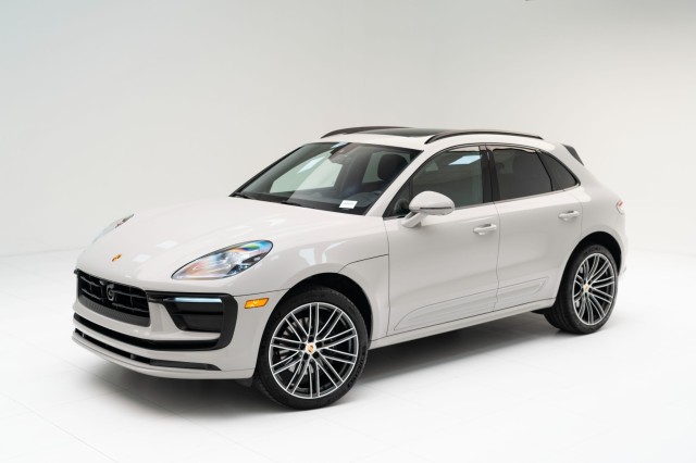 2025  Macan  in , 