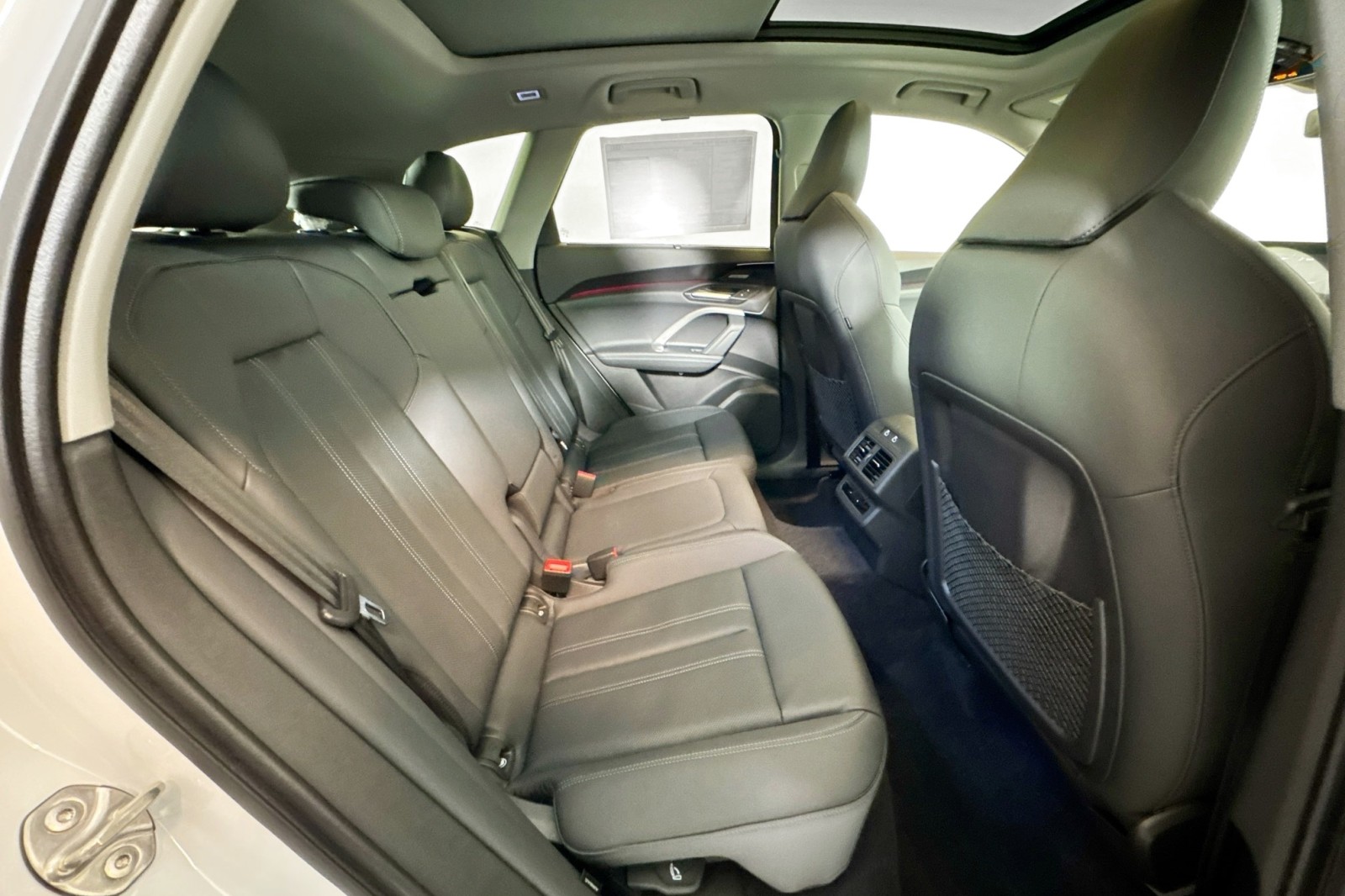 New 2025 Glacier White Metallic Audi Premium Plus 2.0 TFSI quattro image 24