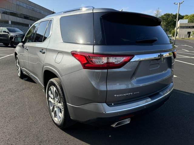 2021 Chevrolet Traverse Premier 3