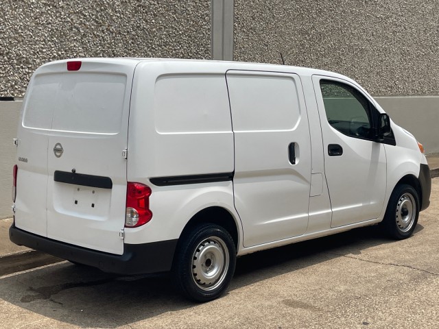 2017 Nissan NV200 Compact Cargo S 6