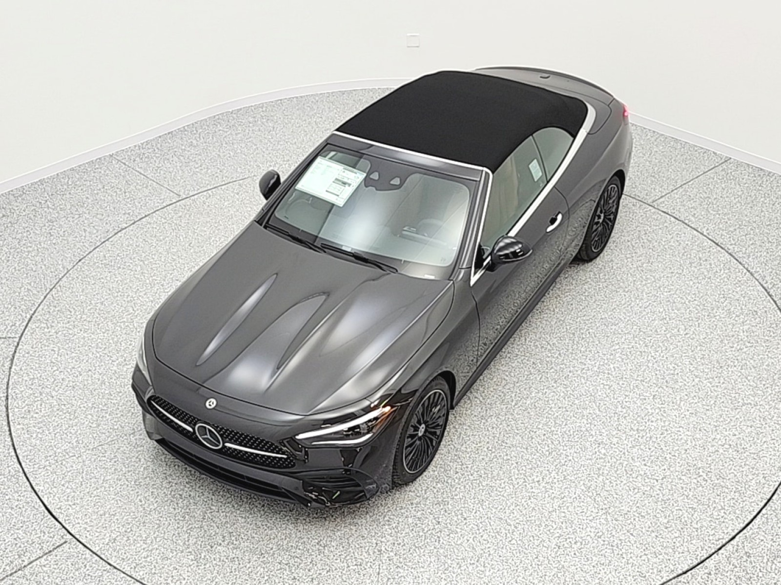 New 2026 Graphite Grey Metallic Mercedes-Benz CLE 300 image 35