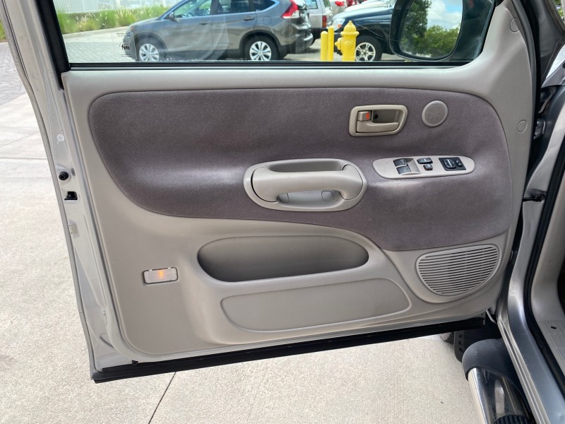 2002 Toyota Tundra SR5 LOW MILES 94,632 1 OWNER in , 
