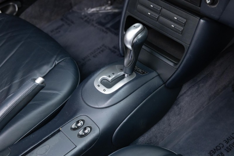 2000 Porsche 911 Carrera Carrera in , 