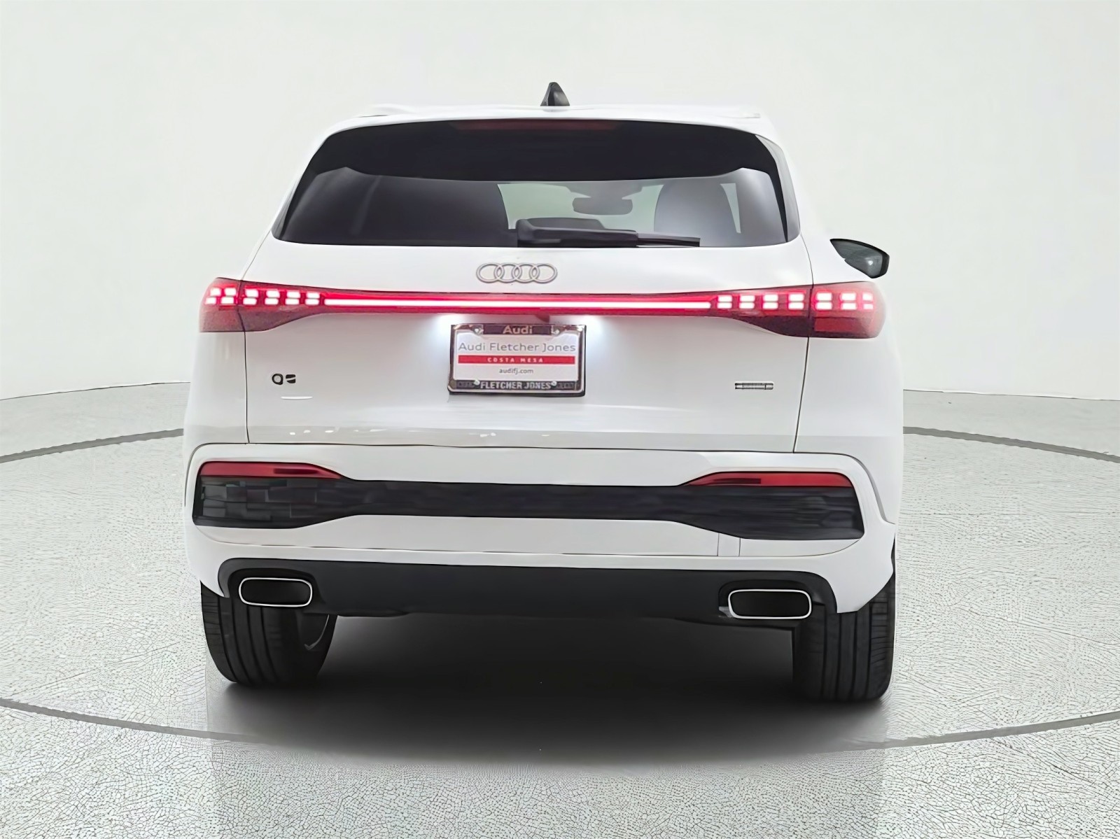 Used 2025 Glacier White Metallic Audi Premium Plus image 6