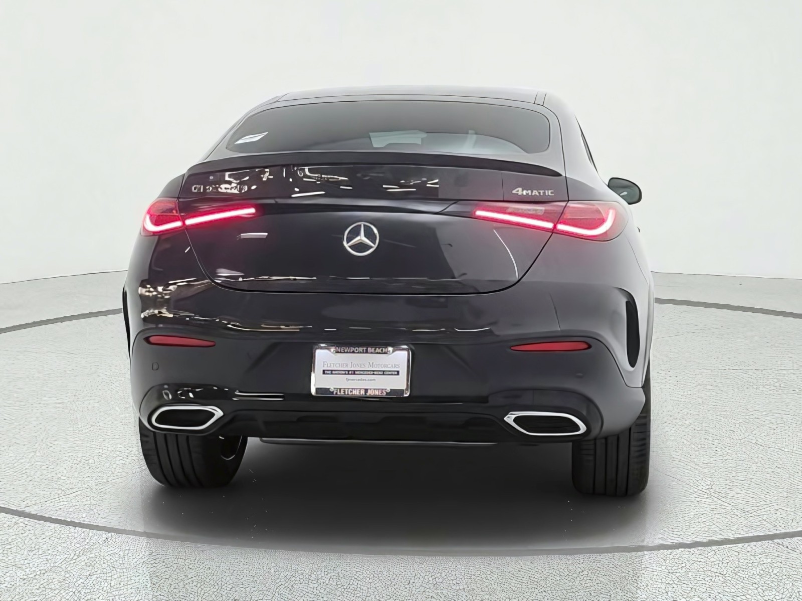New 2027 Graphite Grey Metallic Mercedes-Benz GLC 300 4MATIC® Coupe image 6