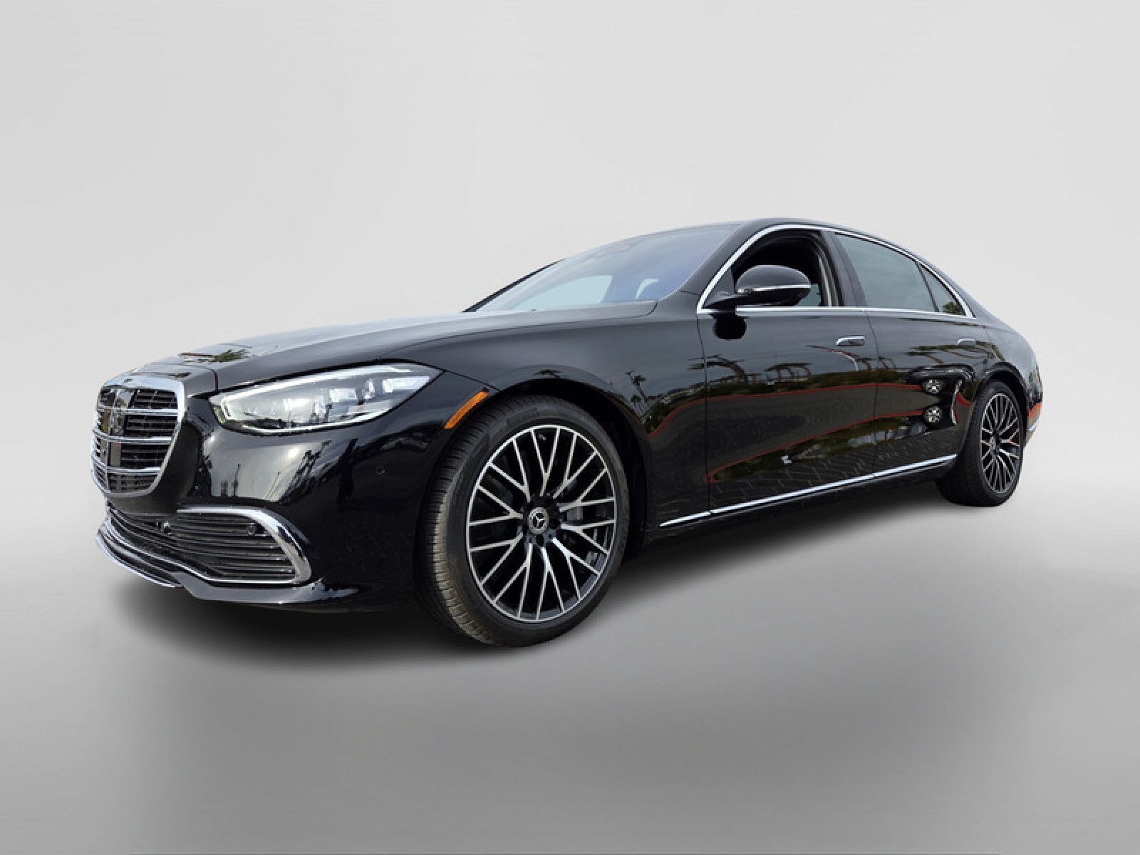New 2025 Black Mercedes-Benz S 500 4MATIC® Sedan image 8