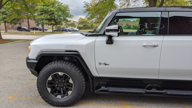 2023 GMC HUMMER EV Pickup 3X 7