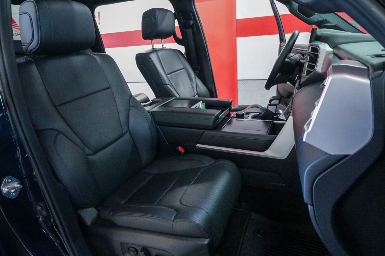 Used Car 2025 Toyota Tundra 4wd  Platinum Hybrid For Sale Under $60,000 In Austin, Texas