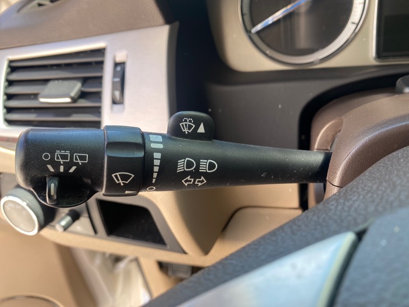 2013 Cadillac Escalade Luxury 1 OWNER LOW MILES 70,251 in ,