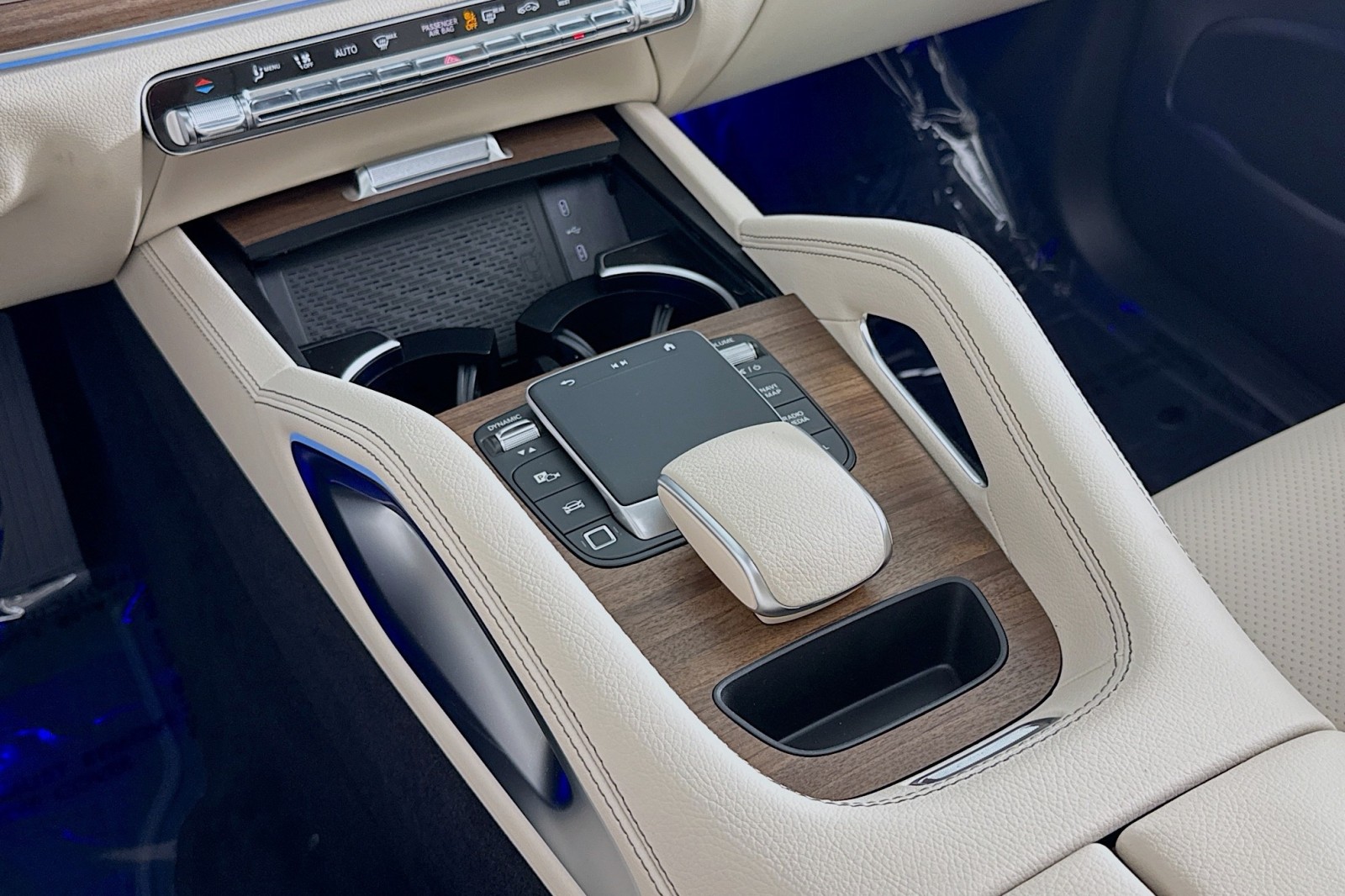 New 2026 Polar White Mercedes-Benz GLE 350 4MATIC® SUV image 5