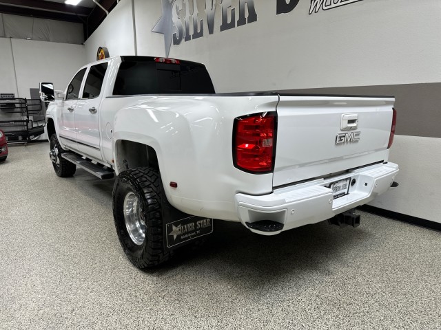 2016 GMC Sierra 3500HD Denali DRW 4WD Duramax in , 