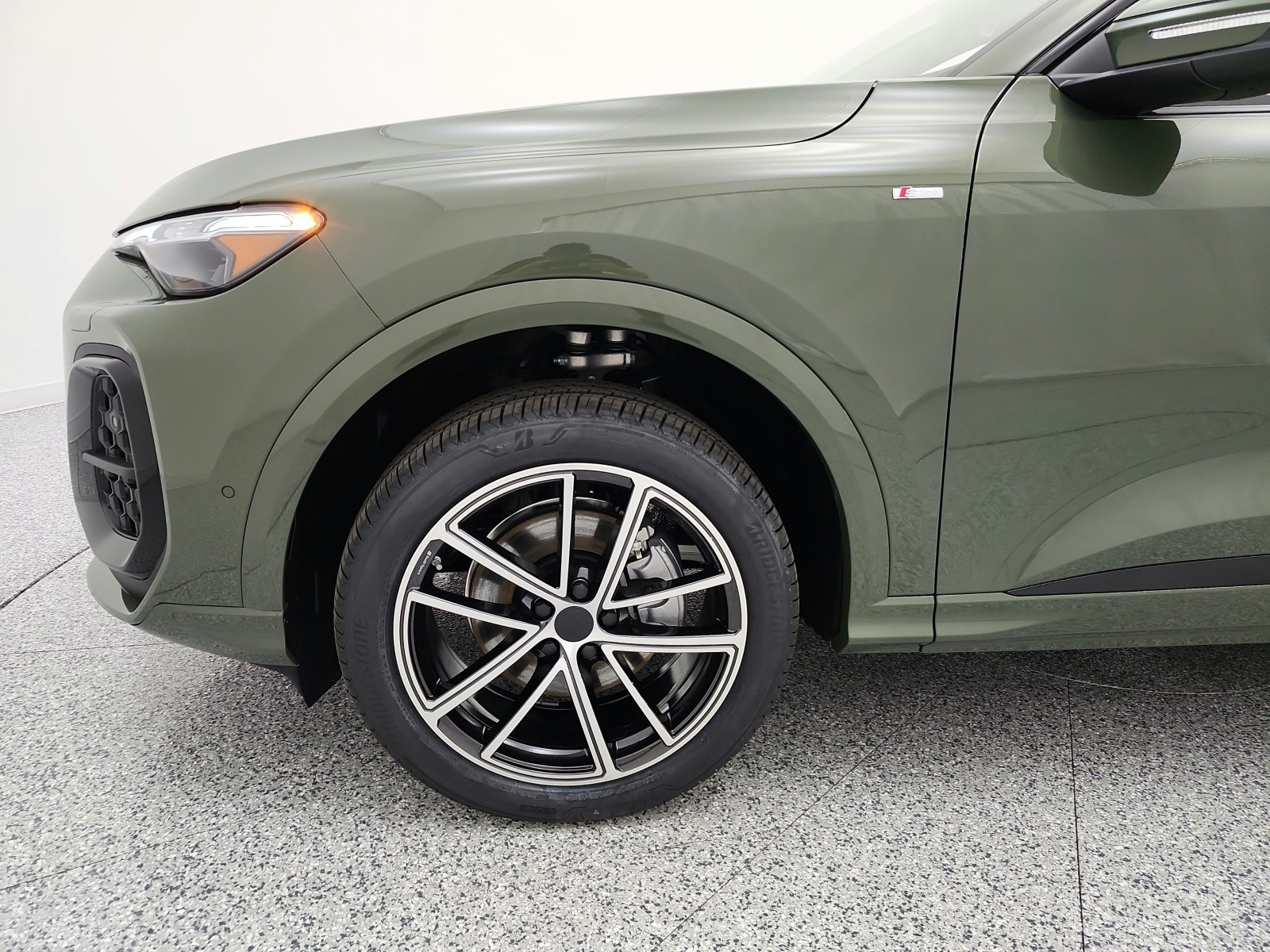 New 2026 District Green Metallic Audi Premium Plus 2.0 TFSI quattro image 13