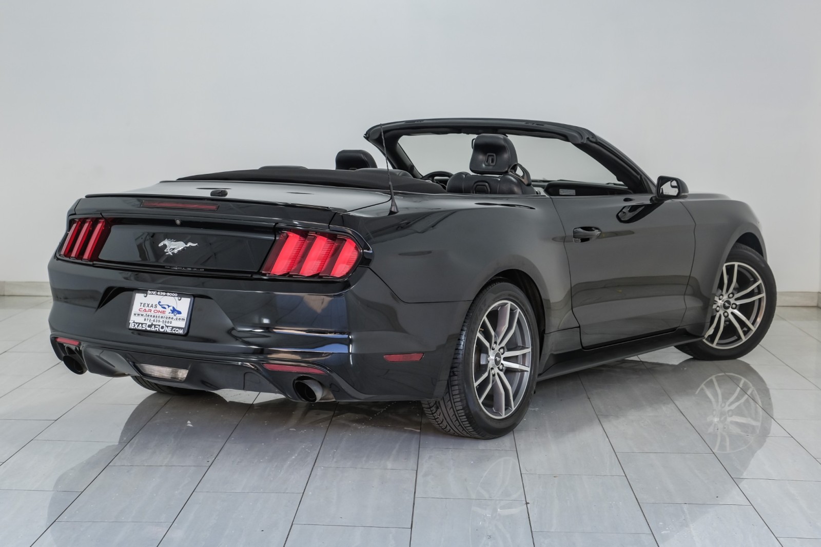 2016 Ford Mustang ECOBOOST PREMIUM AUTOMATIC LEATHER SEATS REAR CAME 6