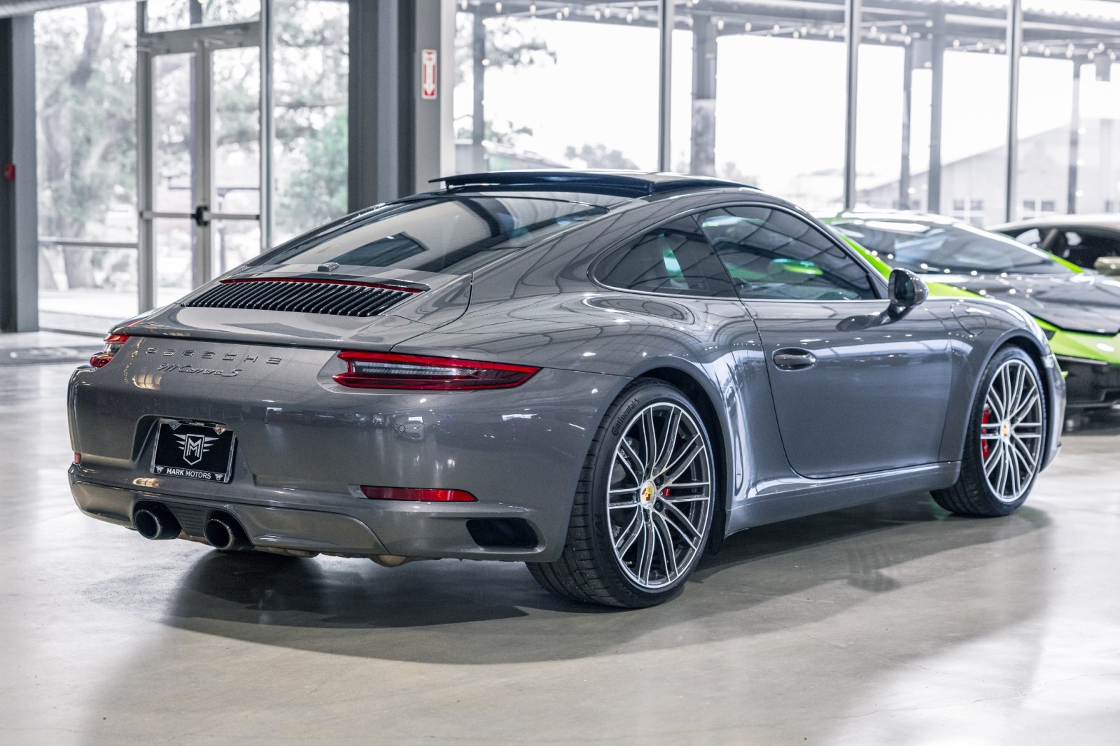 Used Car 2019 Porsche 911  Carrera S - Sport Chrono Package - Sport Exhaust - Bose Surround Sound For Sale Under $130,000 In Boerne, Texas