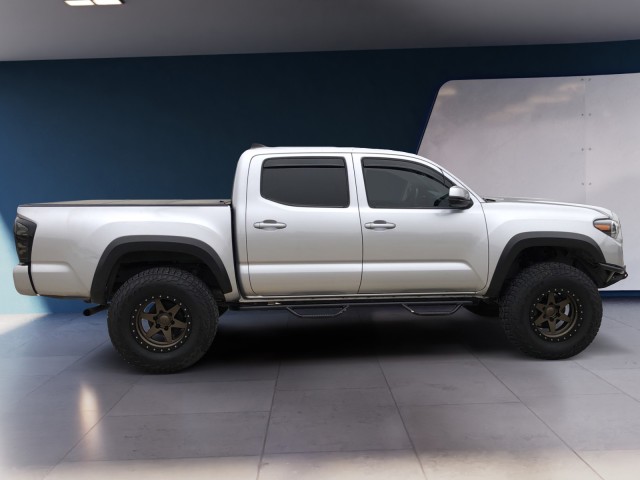 2018 Toyota Tacoma TRD Sport 6