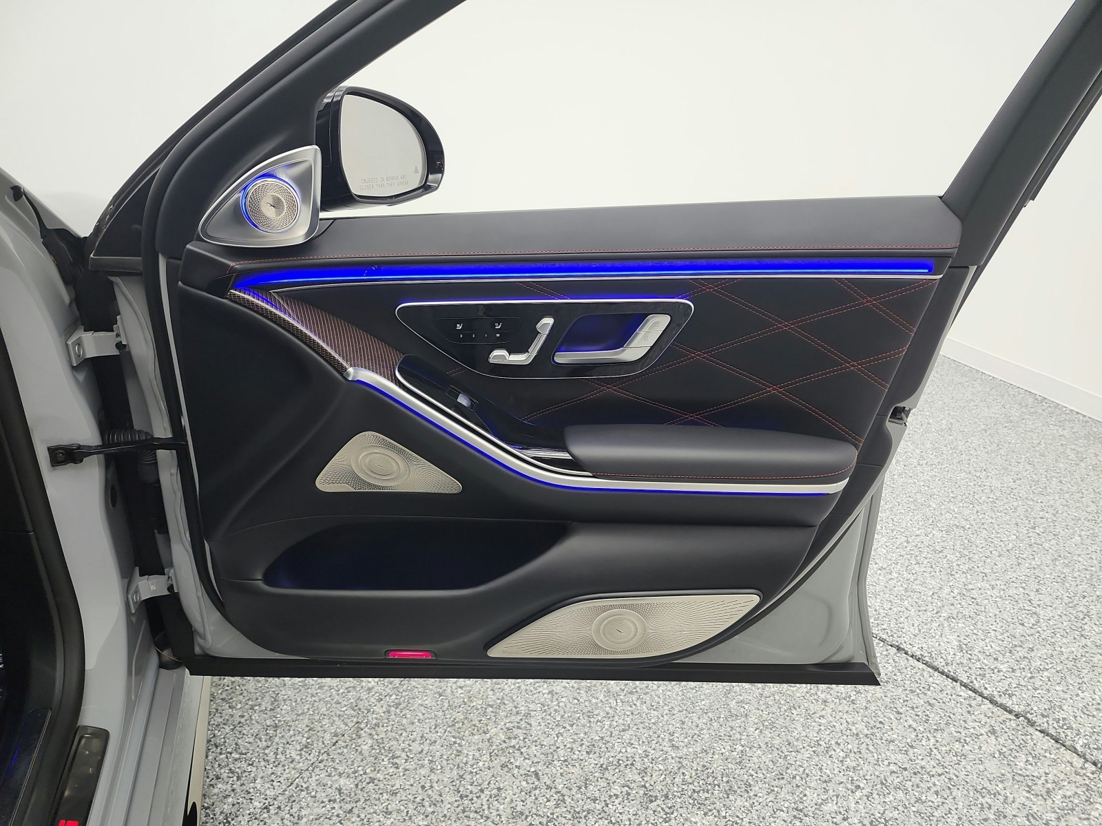 Used 2024 MANUFAKTUR Alpine Grey Mercedes-Benz AMG® S 63 E 4MATIC Sedan image 21