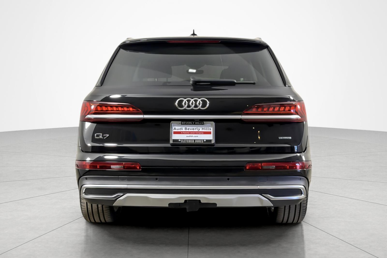 Used 2023 Mythos Black Metallic Audi Premium Plus 55 TFSI quattro image 4