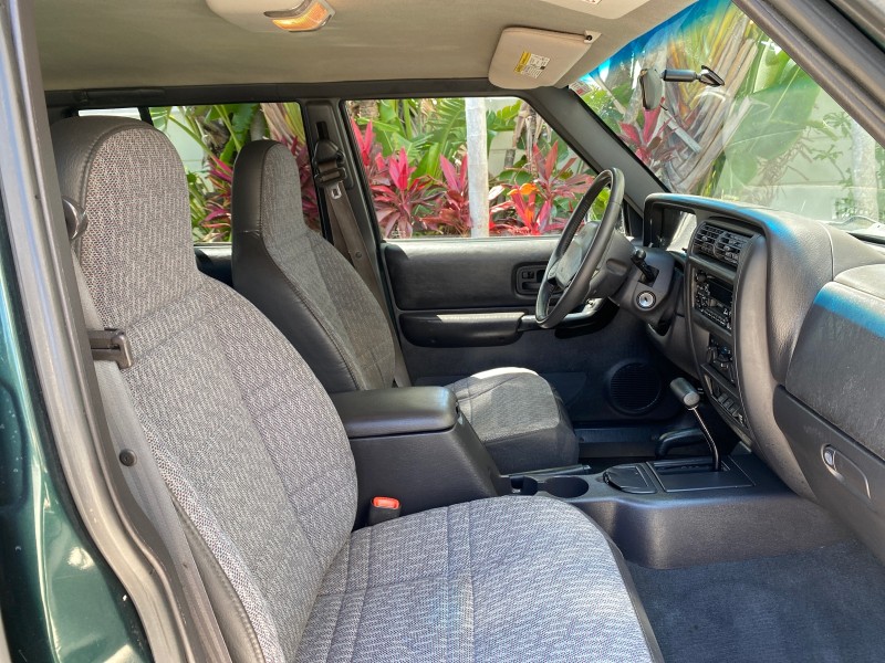 2000 Jeep Cherokee Sport 1 OWNER 4X4 AC 4.0 6YL in , 