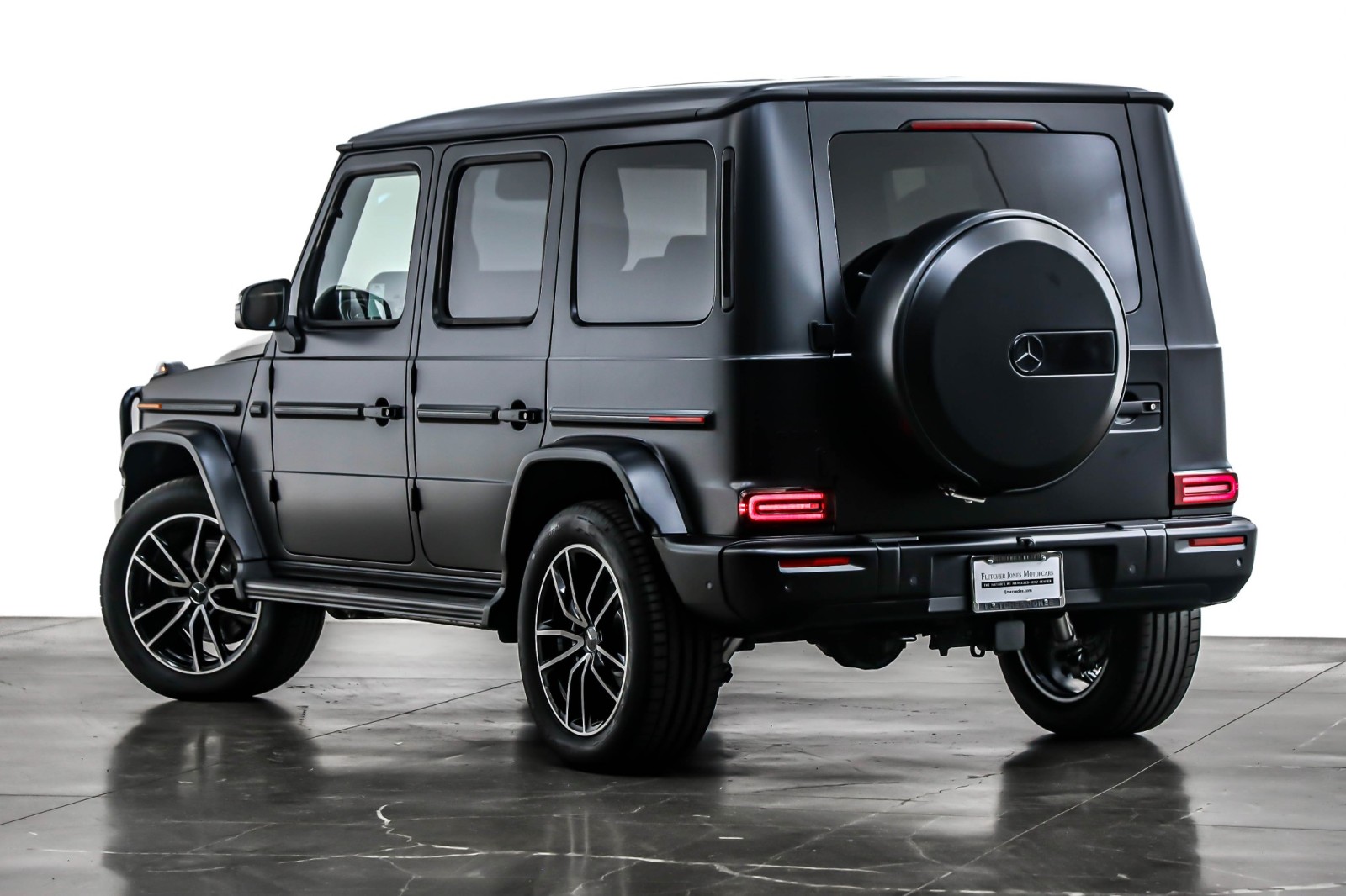 Used 2025 MANUFAKTUR Night Black magno Mercedes-Benz G 550 SUV image 12