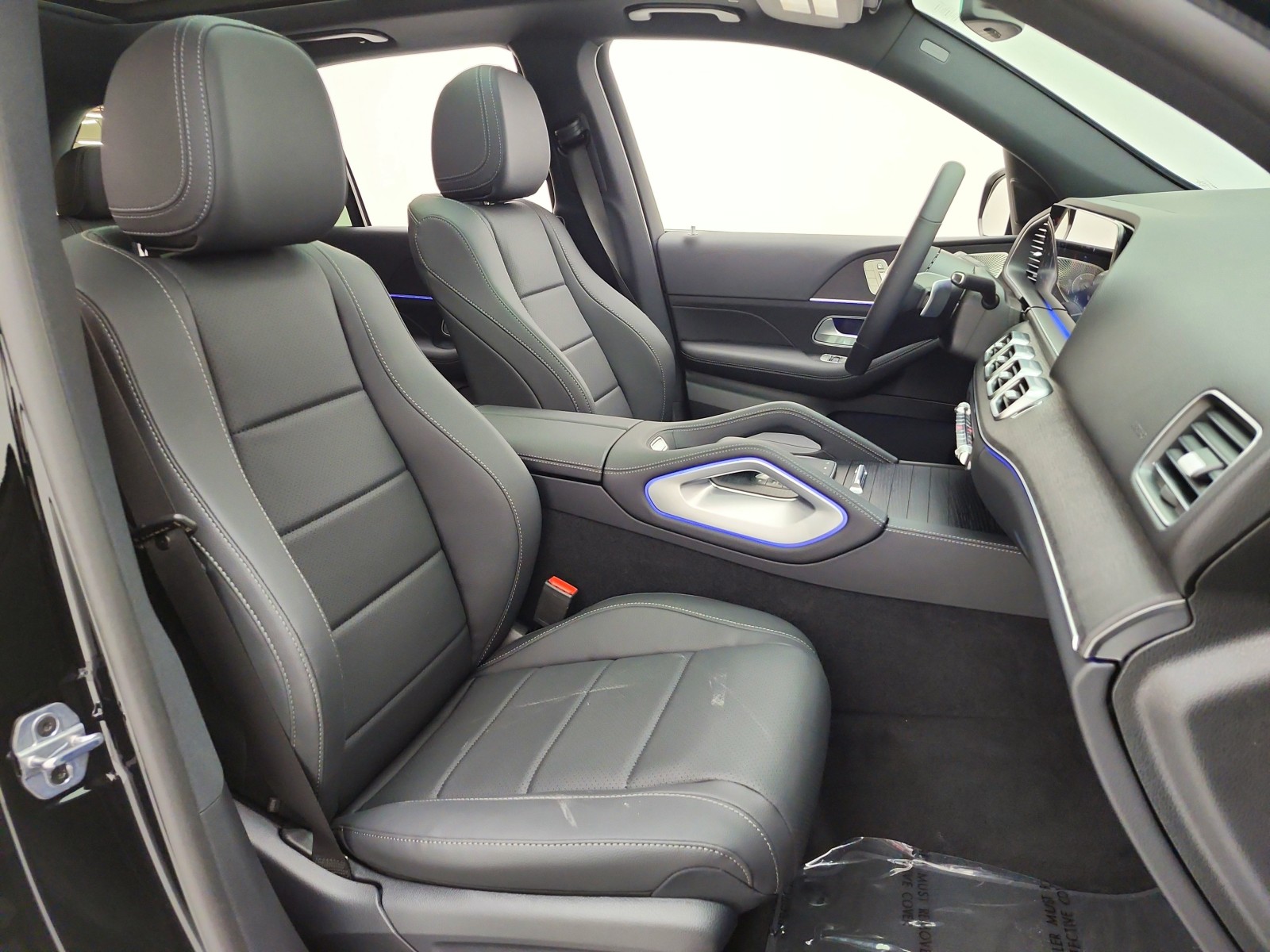 New 2026 Black Mercedes-Benz GLE 450 4MATIC® SUV image 14