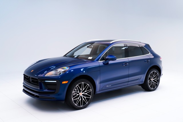 2024  Macan  in , 