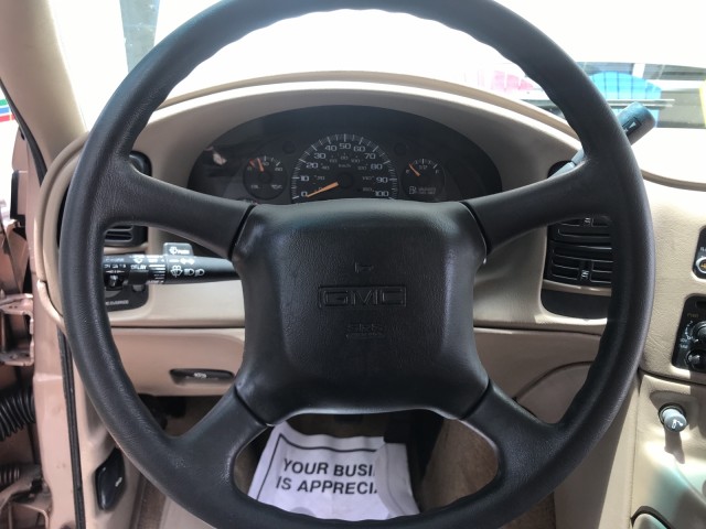 2003 GMC Safari Passenger 1 Owner CarFax Rear A/C CD Cruise Alloy Wheels in pompano beach, Florida
