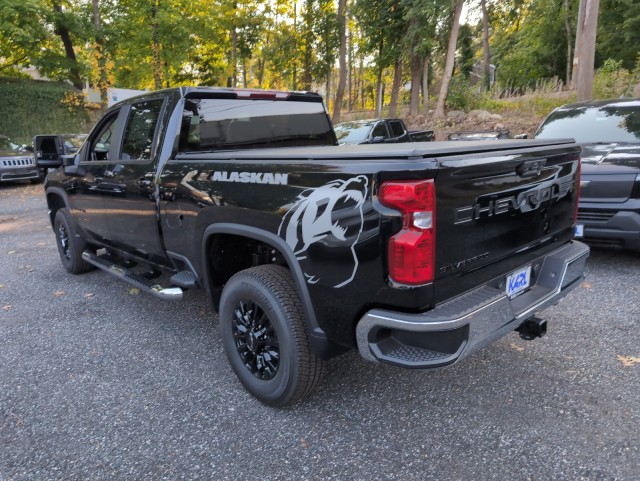 2024 Chevrolet Silverado 3500HD LT 15