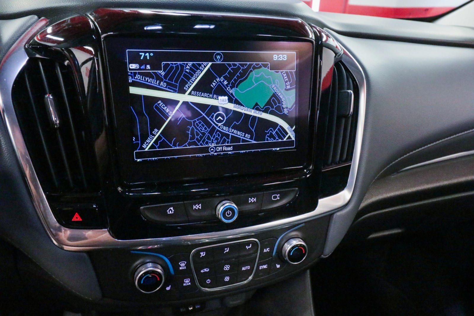 Used Car 2018 Chevrolet Traverse  Lt Leather For Sale Under $20,000 In Austin, Texas