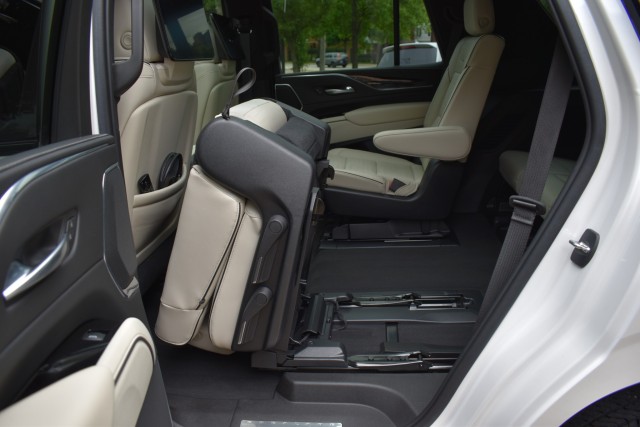 2021 Cadillac Escalade 4WD Sport Onyx Pkg. Rear DVD Navi Leather 3rd Row Rear 38