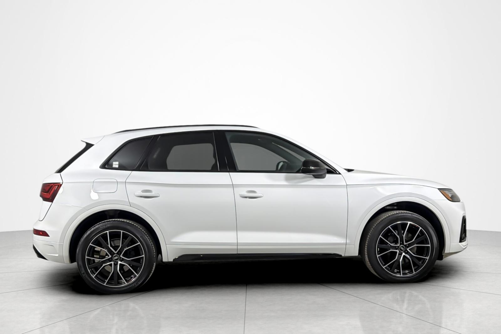 Used 2023 Ibis White Audi Premium Plus 3.0 TFSI quattro image 6