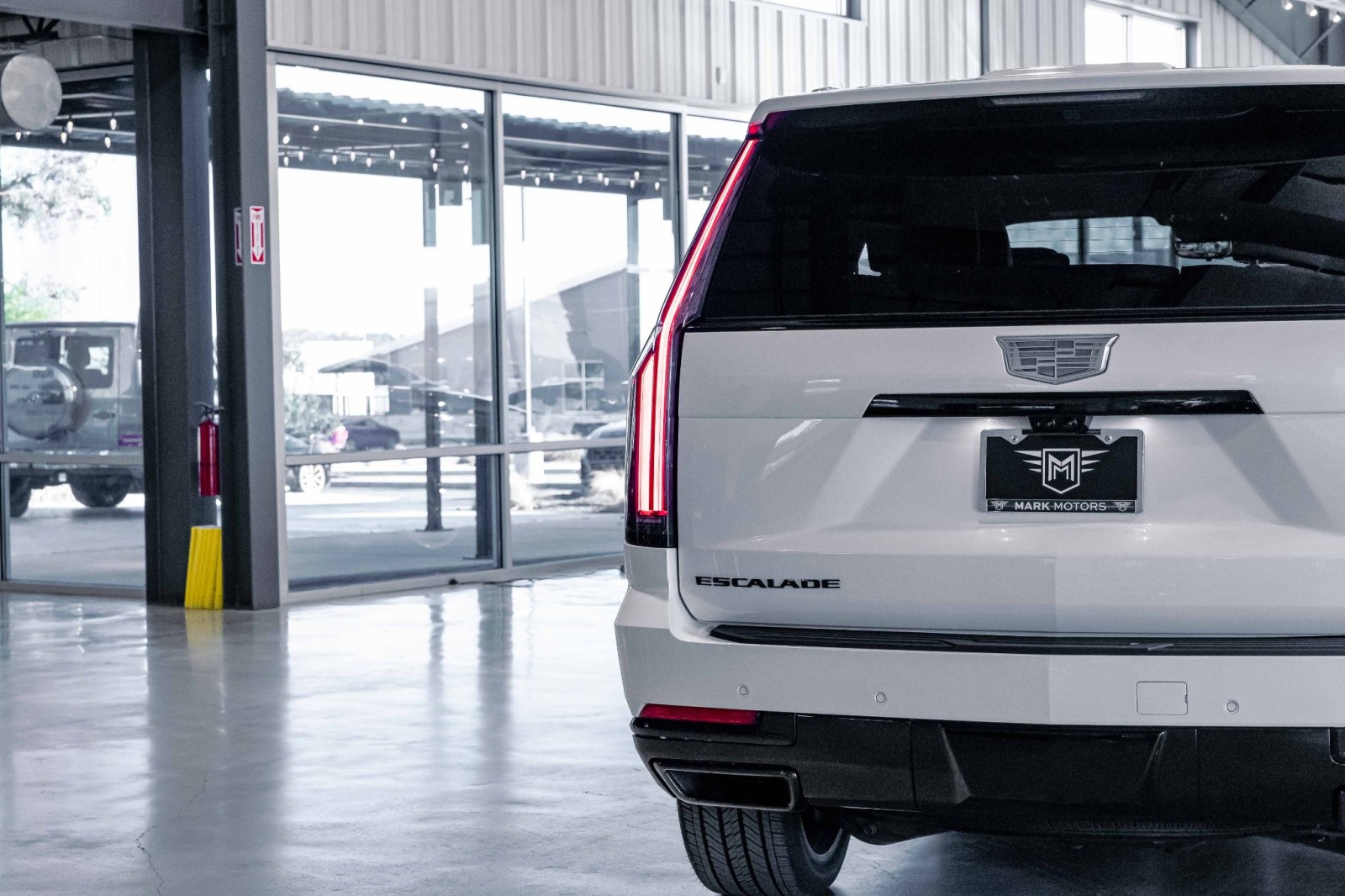 Used Car 2025 Cadillac Escalade  4wd Sport Platinum For Sale Under $130,000 In Boerne, Texas