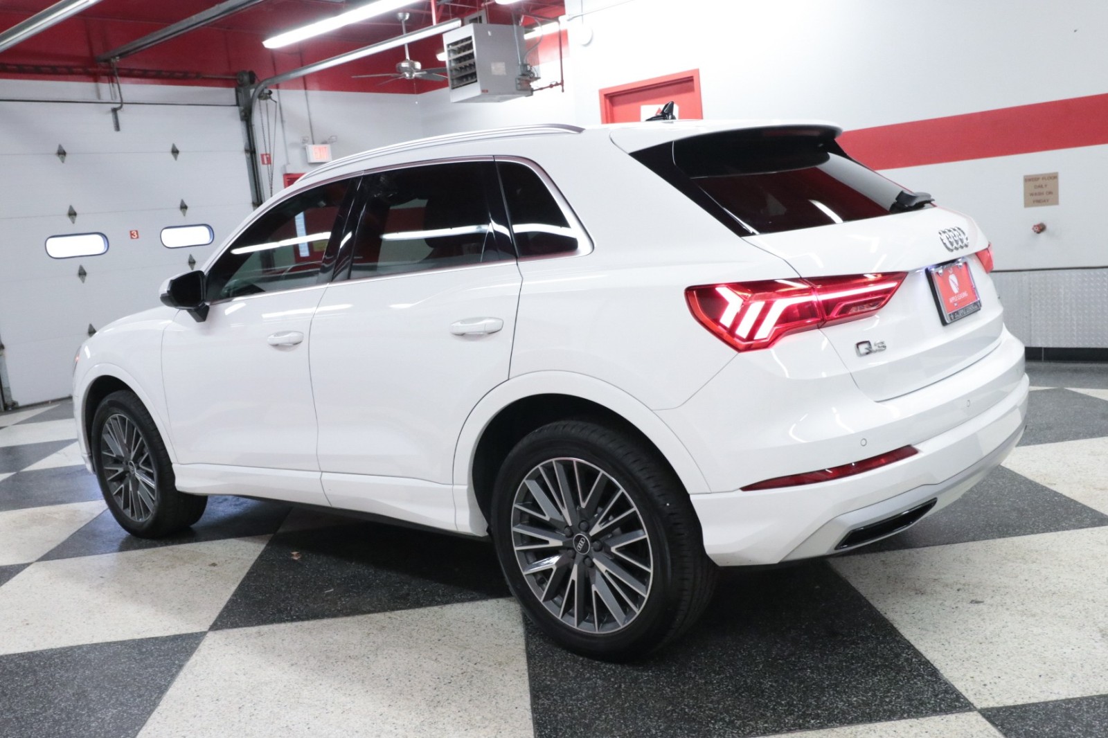 Used Car 2022 Audi Q3  Premium For Sale Under $25,000 In Austin, Texas