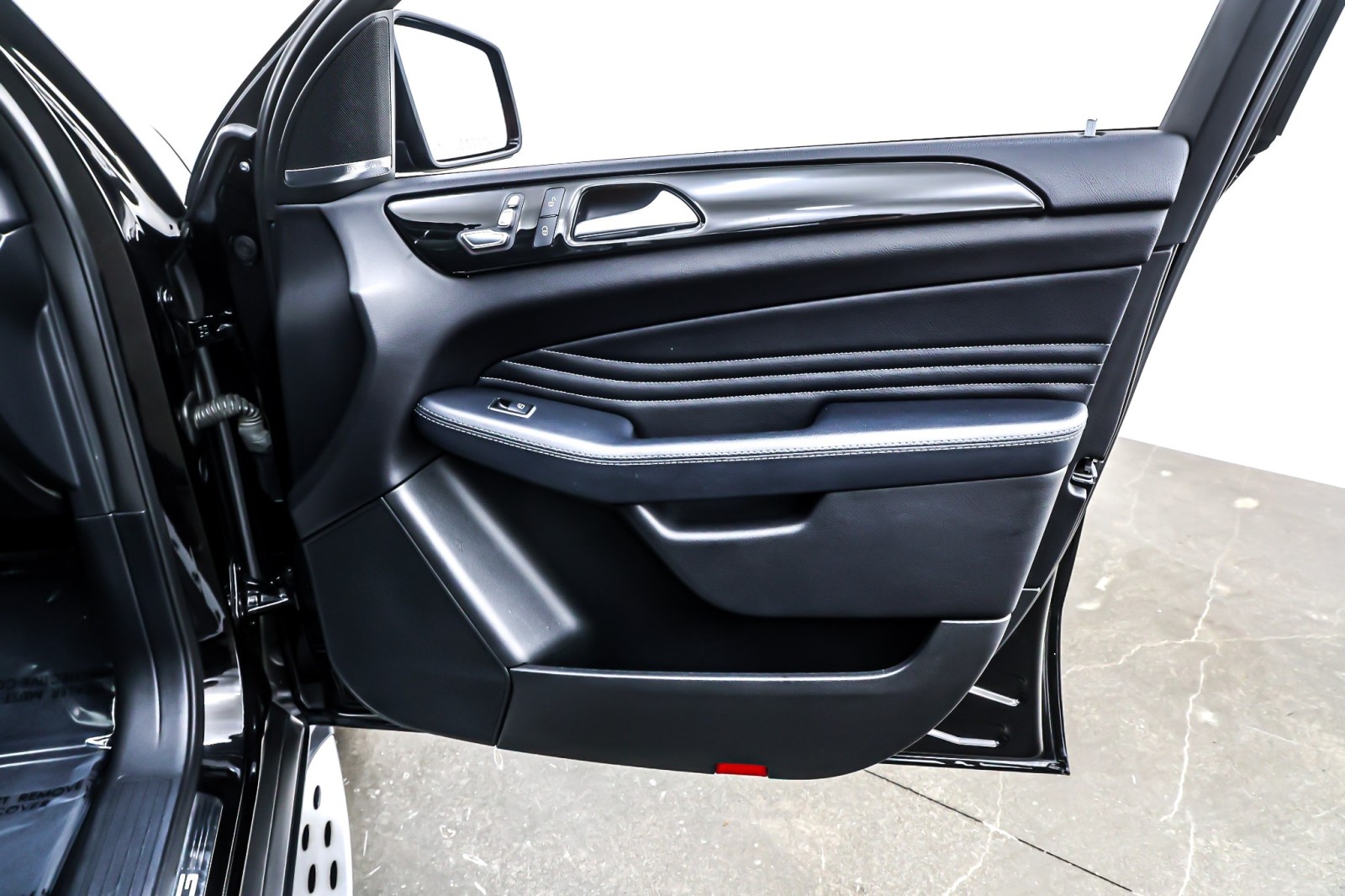 Used 2019 Obsidian Black Metallic Mercedes-Benz AMG® GLE 43 4MATIC Coupe image 24