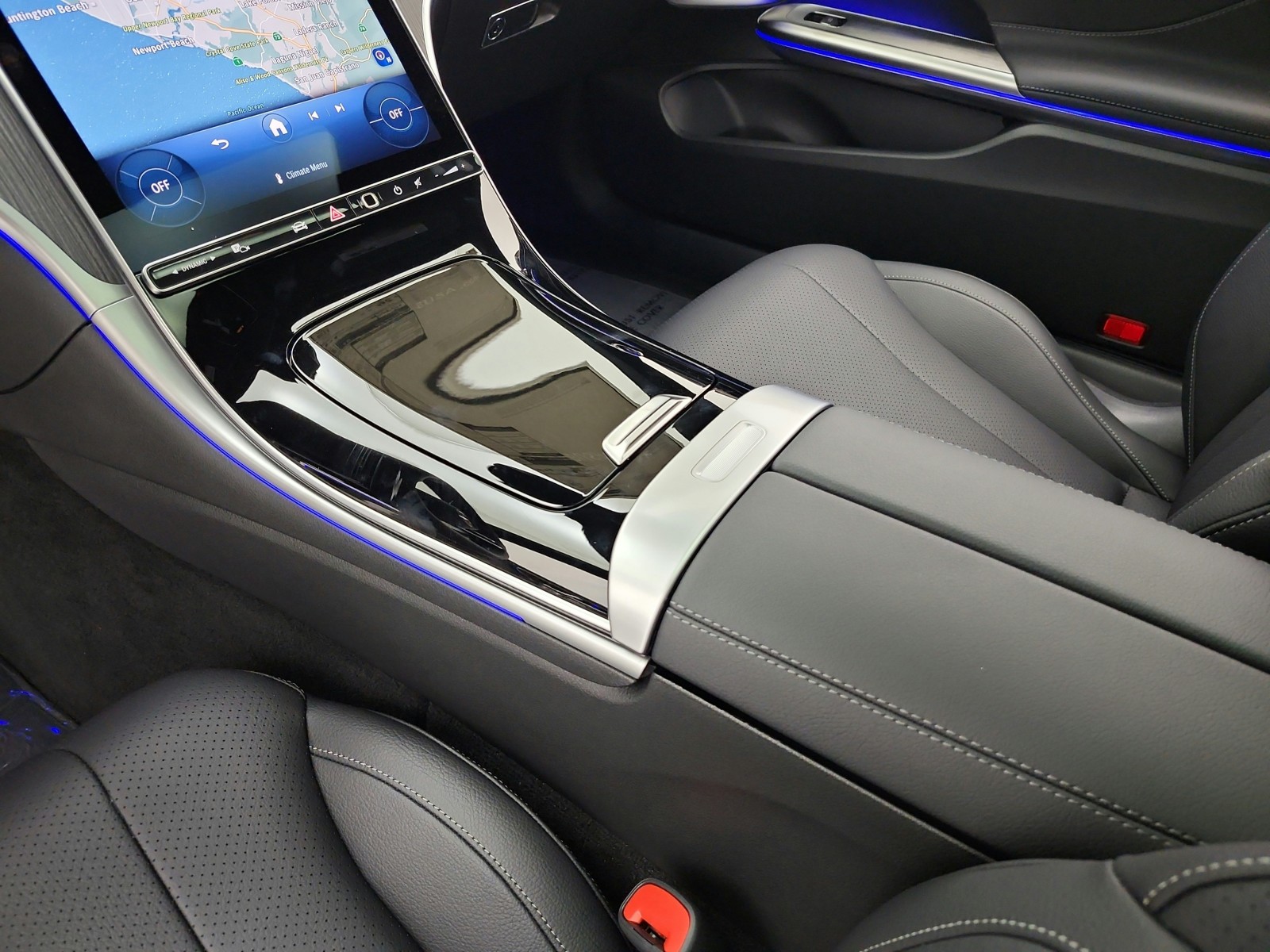 New 2027 Polar White Mercedes-Benz CLE 450 4MATIC® Coupe image 10