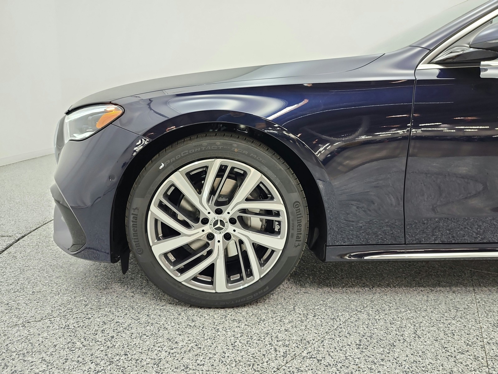 New 2027 Nautical Blue Metallic Mercedes-Benz E 350 RWD Sedan image 15