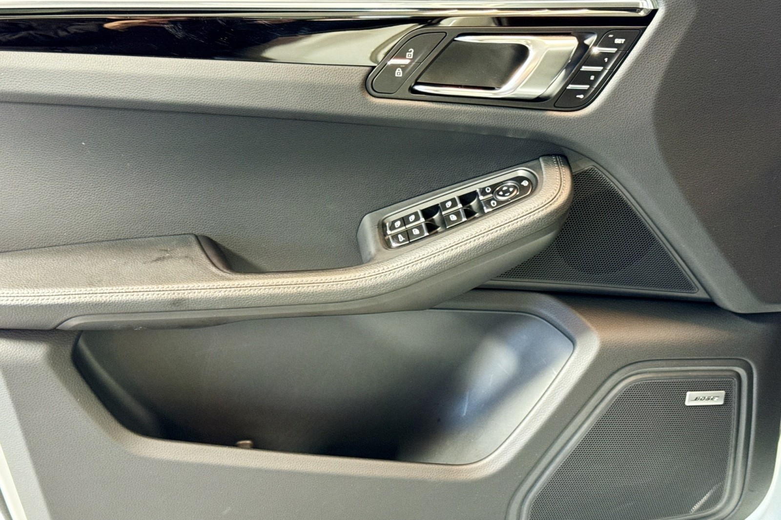 Used 2024 White Porsche T image 16