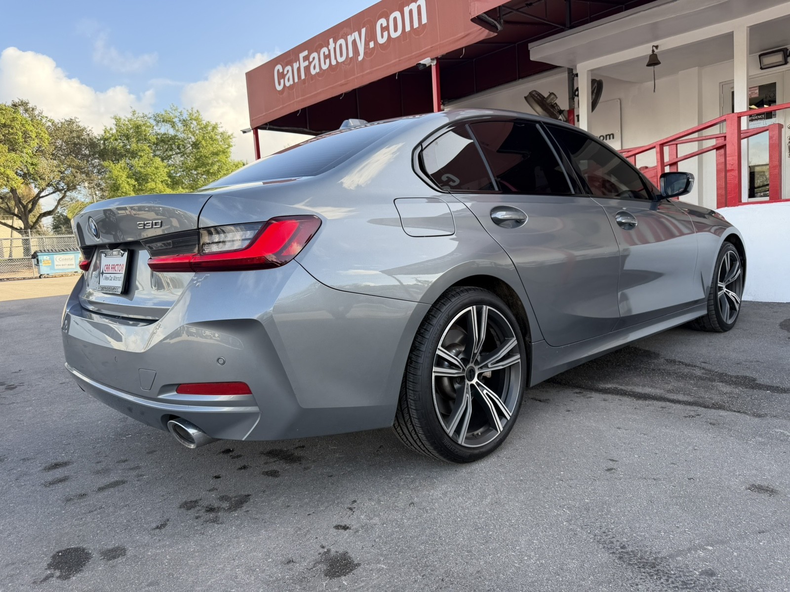 2023 BMW 330i - $21,777