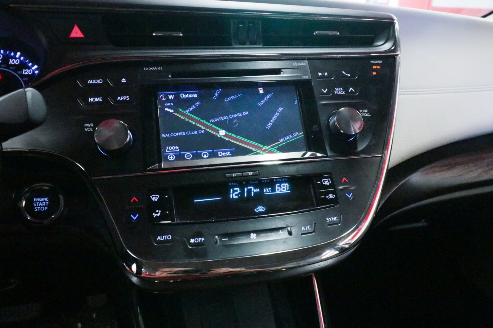 Used Car 2018 Toyota Avalon  Xle Premium For Sale Under $25,000 In Austin, Texas