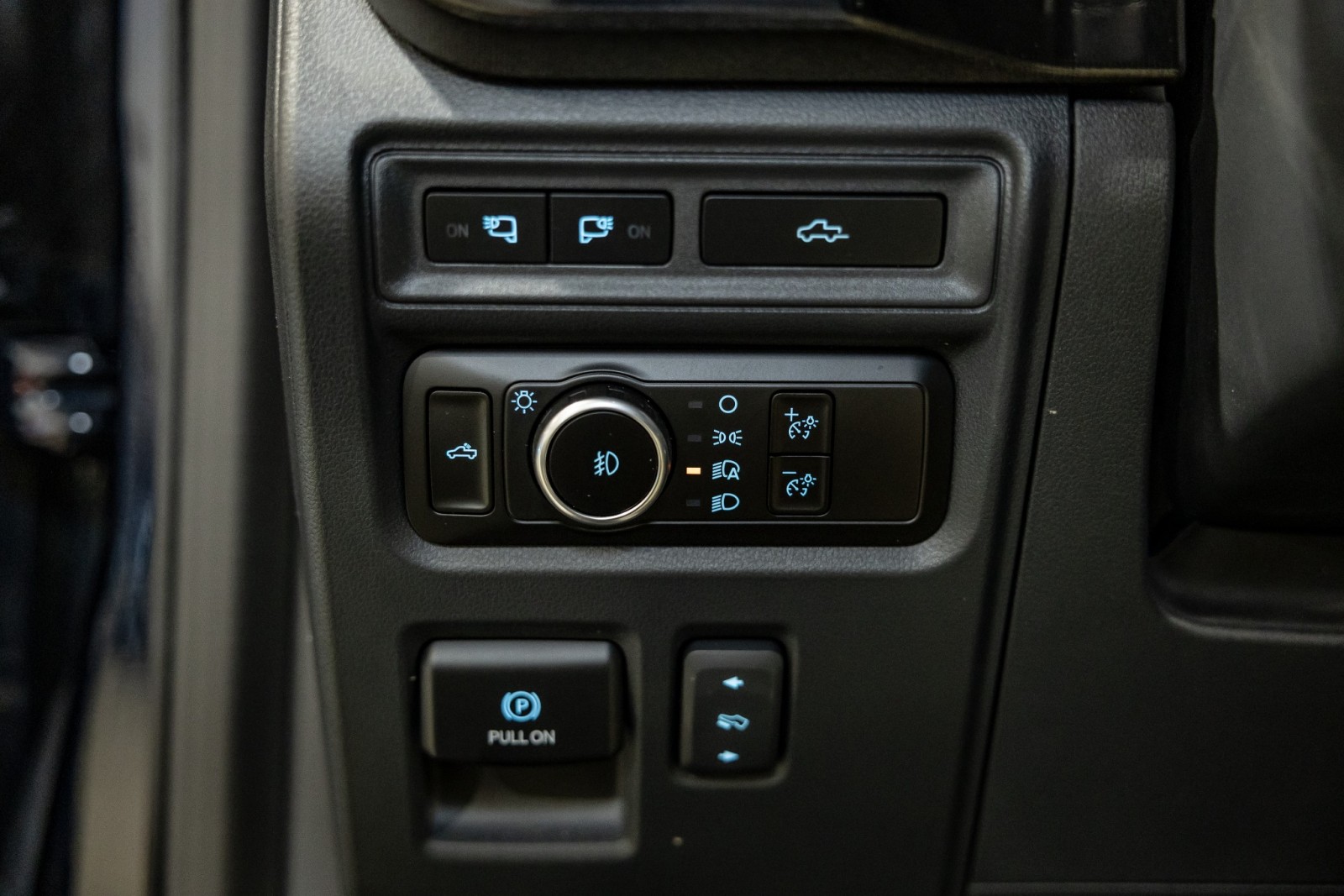 Used Car 2023 Ford F-150  Raptor R 700 Horsepower - Supercharged V8 For Sale Under $110,000 In Boerne, Texas