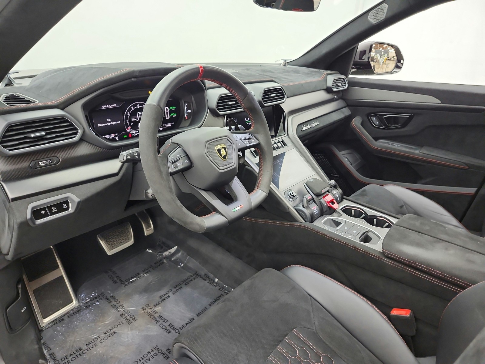 Used 2024 Verde Turbine Matt Lamborghini Performante AWD image 12