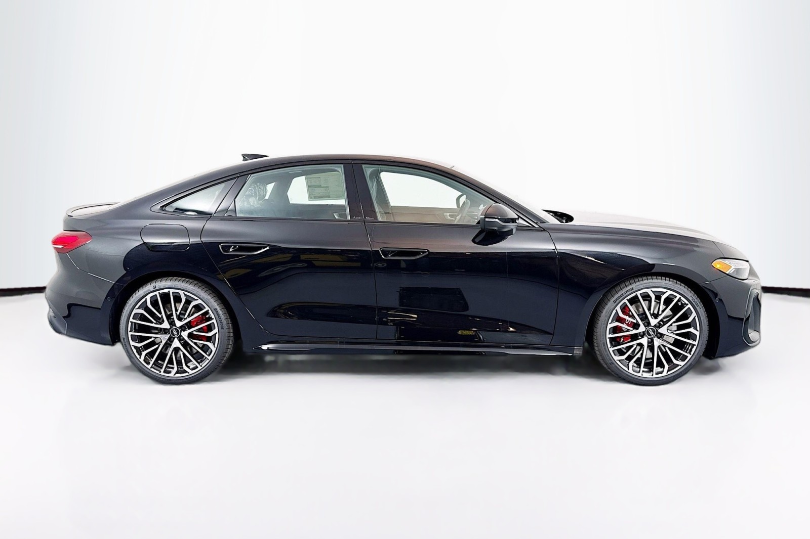 New 2025 Mythos Black Metallic Audi Premium Plus 3.0 TFSI quattro image 4