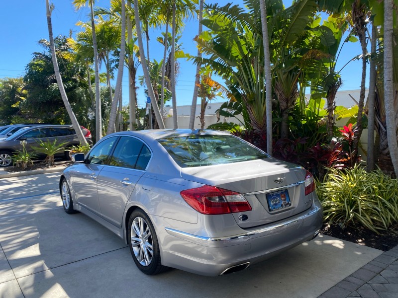 2012 Hyundai Genesis 3.8L SUNROOF PREM PKG in , 
