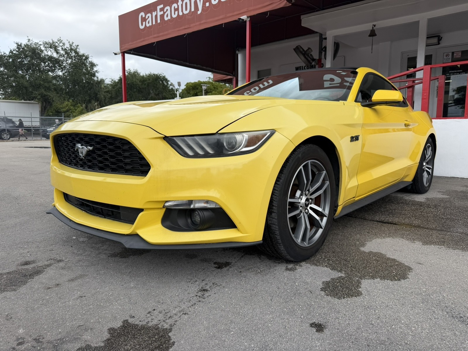 2016 Ford Mustang - $12,977