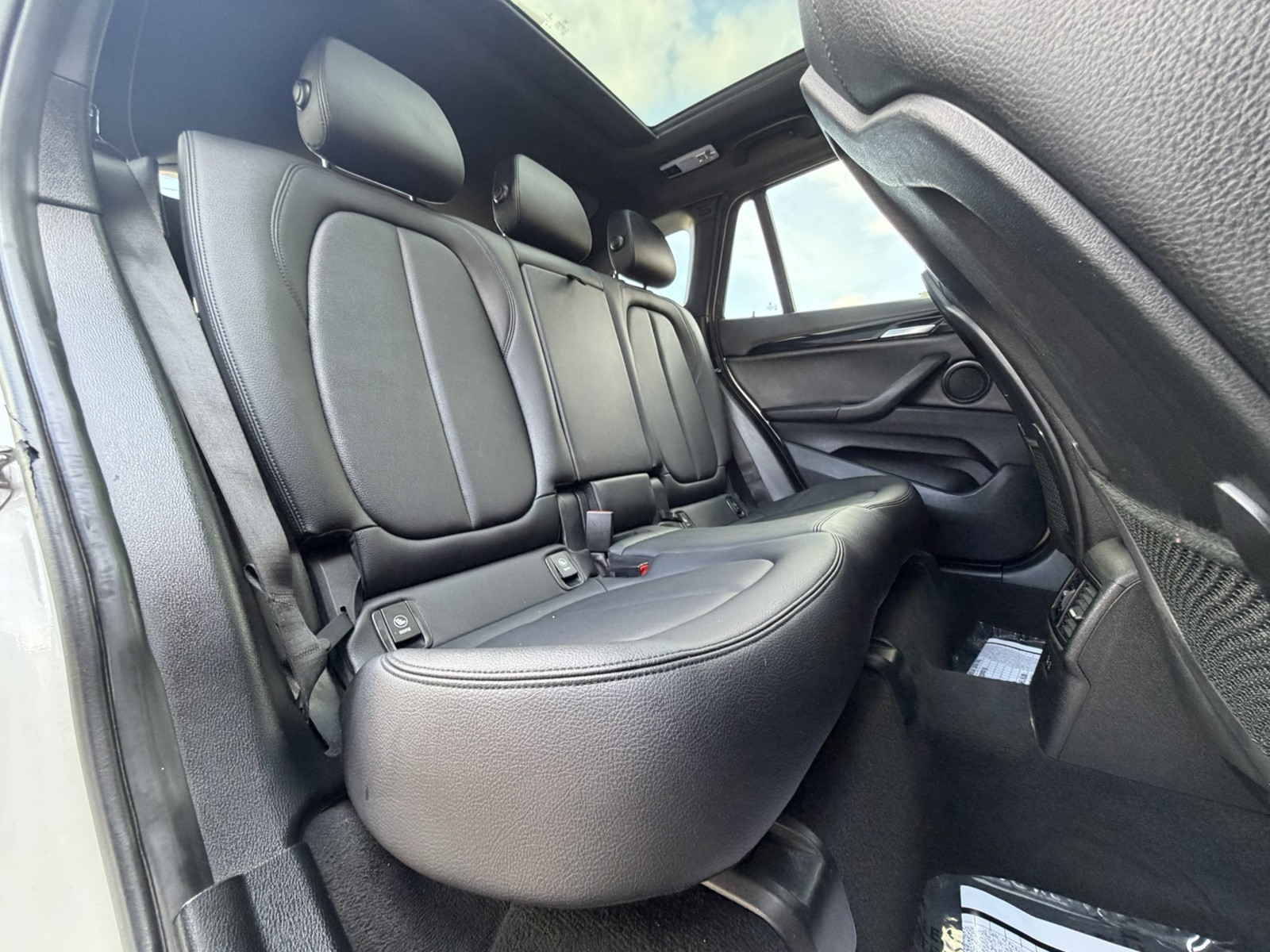 2019 BMW X1 - $14,977