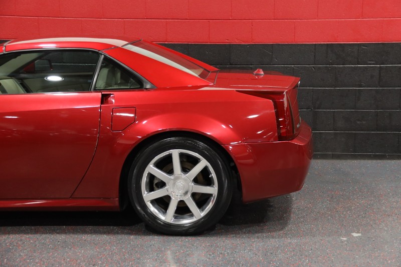 2005 Cadillac XLR 2dr Convertible in , 